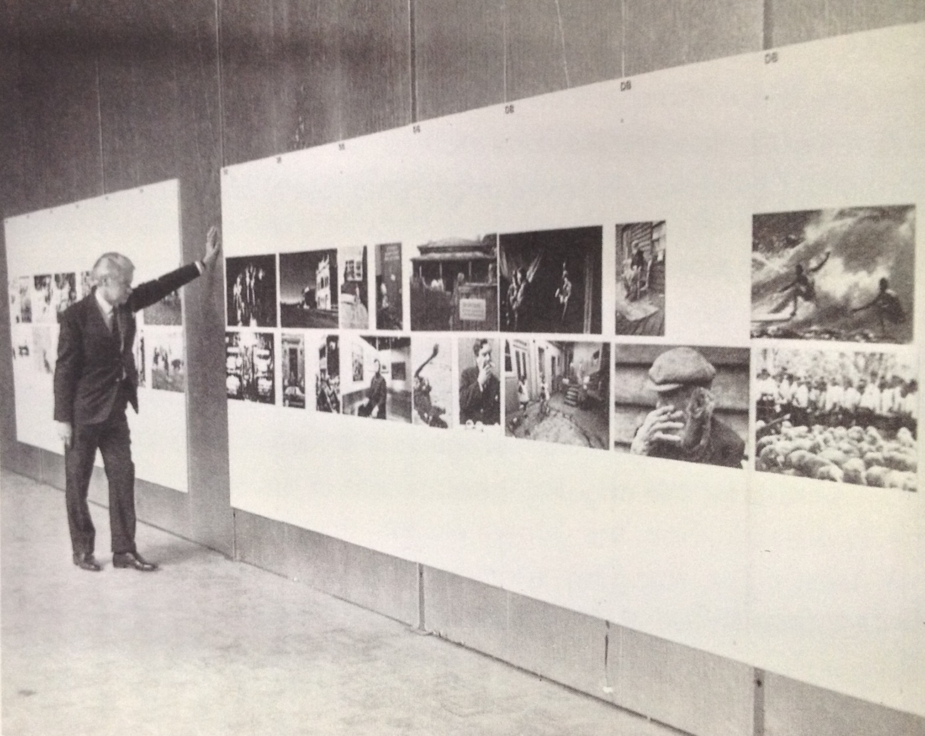 Eric Westbrook, Director of the National Gallery of Victoria, at the Perceptive Eye Exhibition Australian Women's Weekly, 7 January, 1970